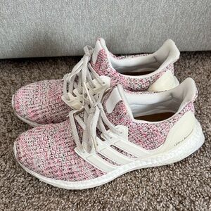 Adidas Ultra Boost 3.0 Women’s size 6 pink/white EUC